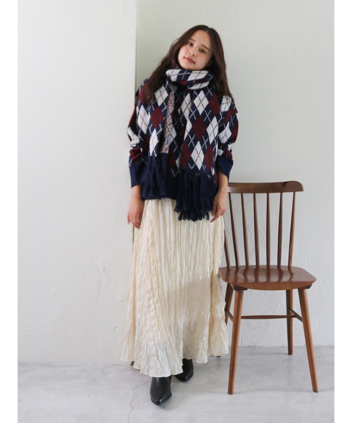 Ungrid（アングリッド）の「アーガイルニットマフラー（マフラー・レディース・チャコールグレー/ネイビー/ベージュ・FREE）」の15枚目の写真