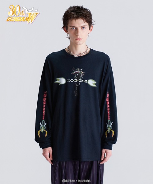 glamb(グラム)の「Altron Gundam Cutsew/アルトロンガンダムカットソー(Tシャツ/カットソー・メンズ・ブラック・M/L/XL)」の1枚目の写真