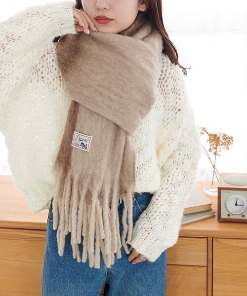 DISCOAT（ディスコート）の「太フリンジストール（マフラー・レディース・アイボリー/グレー/ブラウン/モカ/ブルー/ネイビー/レッド・FREE）」の8枚目の写真