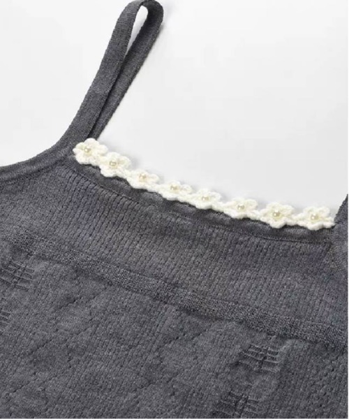 LA POMME petit(ラポミ・プチ)の「Romantic Frill Pearl Deco 3 Items Set Up(セットアップ・レディース・グレー・LARGE/MEDIUM/SMALL)」の6枚目の写真