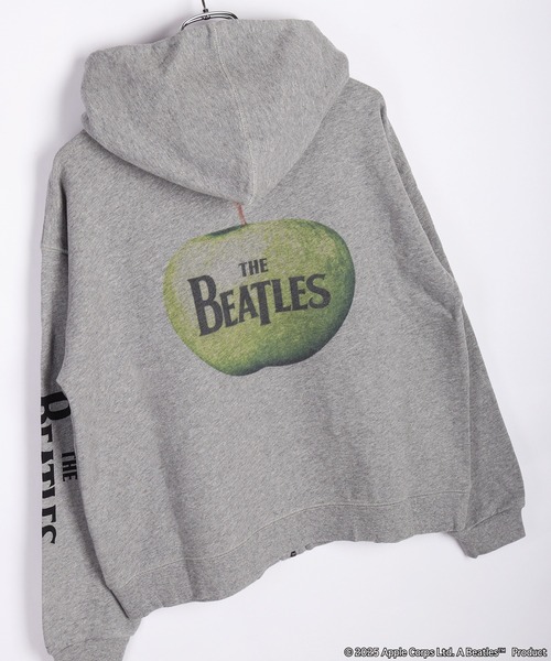 The Beatles(ザビートルズ)の「The Beatles / ビートルズ 裏毛 フルジップパーカー 袖プリント アップルロゴ(パーカー・メンズ・ブラック/グレー・M/L/XL)」の10枚目の写真