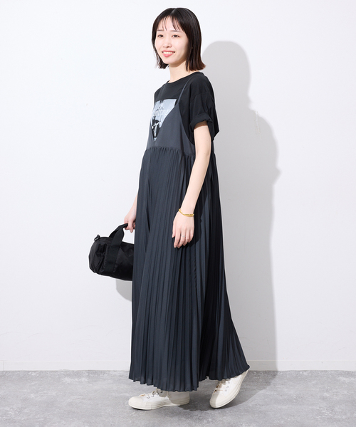 SLOBE IENA（スローブイエナ）の「《追加》パウダリーサテンプリーツキャミワンピース（ワンピース・レディース・ブラック系その他/カーキ・FREE）」の19枚目の写真