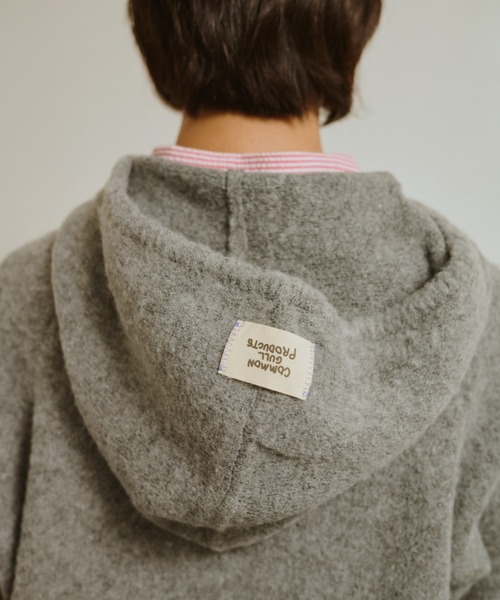 common gull products.（コモンガルプロダクツ）の「うろこ雲なニット