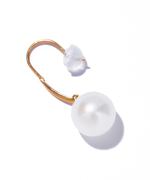 les bonbon(ルボンボン)の「【les bon bon】organic pearl hook pierce/オーガニック パール フック ピアス BOB834(ピアス(両耳用)・レディース・ゴールド・FREE)」の5枚目の写真