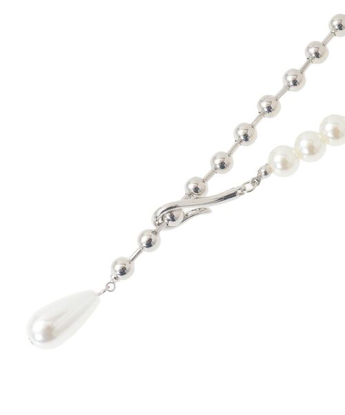 earth music&ecology(アースミュージックアンドエコロジー)の「パールフックボールチェーンネックレス(ネックレス・レディース・ゴールド/シルバー・FREE)」の12枚目の写真