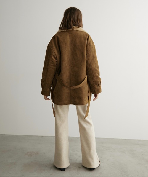 LOSCa(ロスカ)の「裏起毛ストレッチフレアパンツ(スラックス・レディース・チャコールグレー/ブラック/アイボリー・FREE)」の16枚目の写真