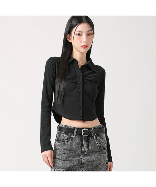 AVANDRESS(アバンドレス )の「Nicole Cara Shirring Shirt BLACK(シャツ/ブラウス・レディース・ブラック・SMALL/MEDIUM)」の1枚目の写真