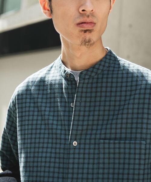 URBAN RESEARCH DOORS（アーバンリサーチドアーズ）の「両面起毛ネルバンドカラーシャツ（シャツ/ブラウス・メンズ・チェック/ブラウン系その他/チャコールグレー/オフホワイト・MEDIUM/LARGE）」の20枚目の写真