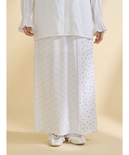 merry jenny（メリージェニー）の「ミックスフラワーメロースカート（スカート・レディース・ラベンダー/イエロー/ピンク・FREE）」の2枚目の写真