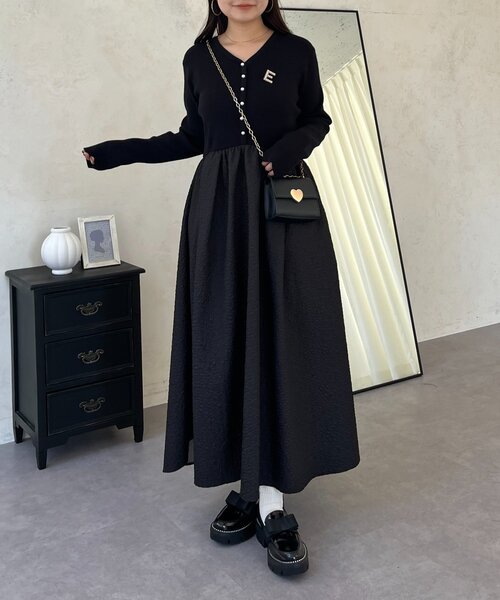 prose verse（プロズヴェール）の「【前後2way】パールボタンドッキングフレアワンピース（ワンピース・レディース・ブラック系その他/ブラック・LARGE/MEDIUM）」の5枚目の写真