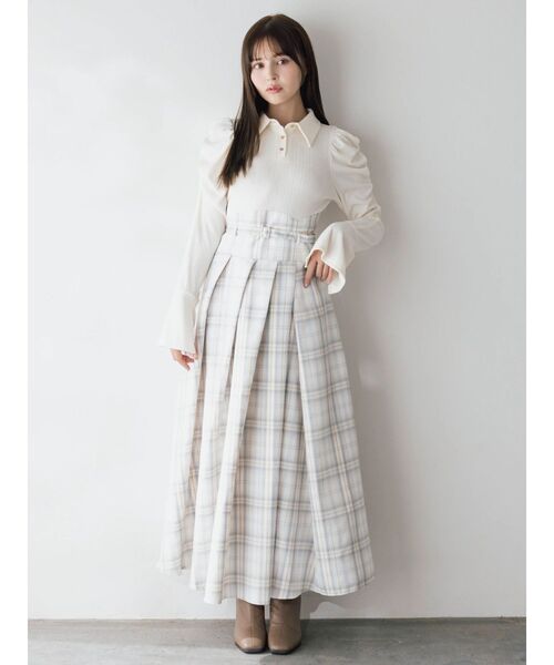 dazzlin（ダズリン）の「シャツカラーコルセットタックワンピース