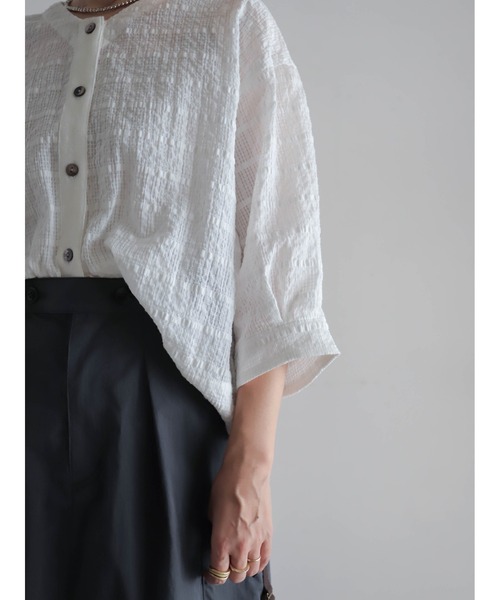 FIL DE FER（フィルデフェール）の「【予約】綿ナイロンシアーチェック　V開きブラウス（シャツ/ブラウス・レディース・ブラック/ホワイト・FREE）」の13枚目の写真