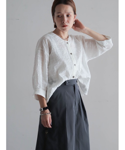 FIL DE FER（フィルデフェール）の「【予約】綿ナイロンシアーチェック　V開きブラウス（シャツ/ブラウス・レディース・ブラック/ホワイト・FREE）」の4枚目の写真