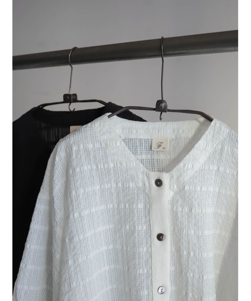 FIL DE FER（フィルデフェール）の「【予約】綿ナイロンシアーチェック　V開きブラウス（シャツ/ブラウス・レディース・ブラック/ホワイト・FREE）」の8枚目の写真