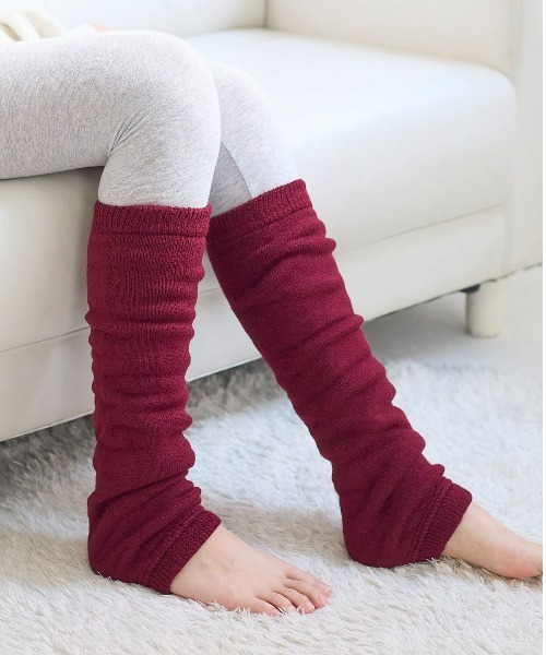 tutuanna（チュチュアンナ）の「[まるで毛布！のような暖かさ・厚手]無地裏起毛レッグウォーマー45cm丈（レッグウォーマー・レディース・キナリ/ネイビー/チャコール/ワイン/アーミー/ターメリック/グレイッシュブルー/ブラック/グレー系1・フリー）」の9枚目の写真