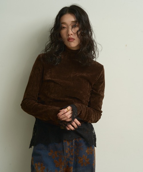 Lutim by u（ルチバイユー）の「Flocky blossom denim / フロッキーブロッサムデニム（デニムパンツ・レディース・ブラウン/ネイビー・SMALL/MEDIUM）」の4枚目の写真