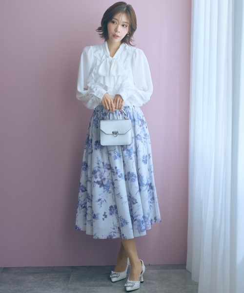 marun（マルン）の「＜大きいサイズ＞フラワーチュールスカート marun（スカート・レディース・グレー系/パープル系・5L～6L/3L～4L/L～LL）」の7枚目の写真