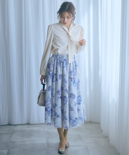 marun（マルン）の「＜大きいサイズ＞フラワーチュールスカート marun（スカート・レディース・グレー系/パープル系・5L～6L/3L～4L/L～LL）」の13枚目の写真