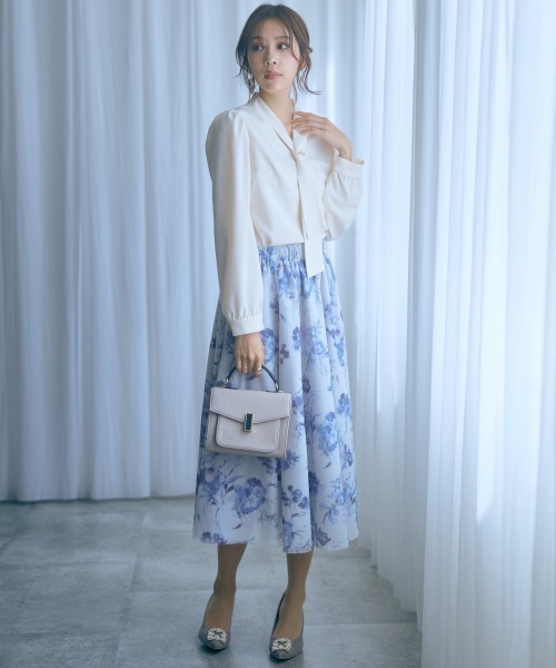 marun（マルン）の「＜大きいサイズ＞フラワーチュールスカート marun（スカート・レディース・グレー系/パープル系・5L～6L/3L～4L/L～LL）」の17枚目の写真