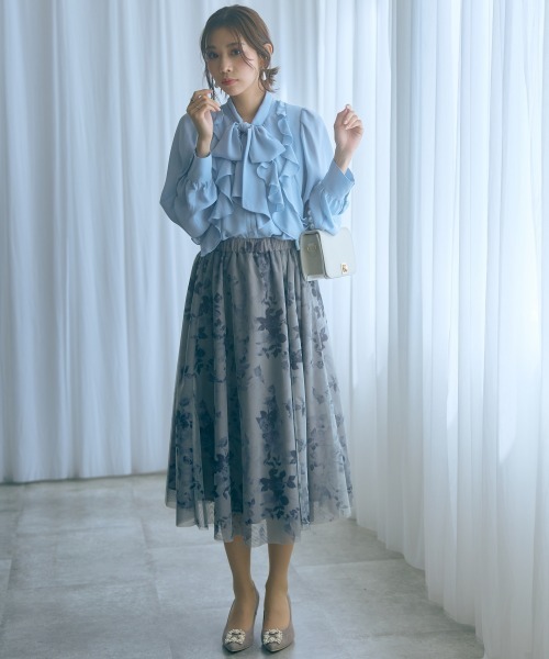 marun（マルン）の「＜大きいサイズ＞フラワーチュールスカート marun（スカート・レディース・グレー系/パープル系・5L～6L/3L～4L/L～LL）」の20枚目の写真