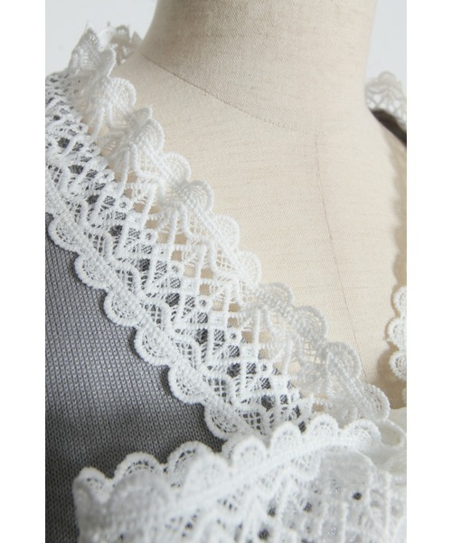 &. NOSTALGIA(アンドドットノスタルジア)の「ケミカルレースボウタイニット(ニット/セーター・レディース・ブラック/グレー・M)」の6枚目の写真