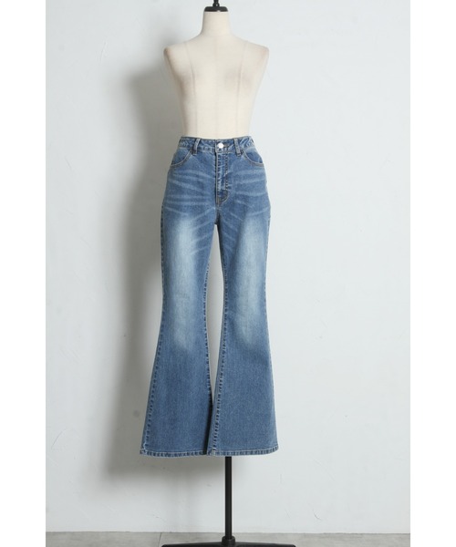 &. NOSTALGIA(アンドドットノスタルジア)の「【美シルエット】ストレッチフレアデニムパンツ(デニムパンツ・レディース・グレー/ブルー・S/M)」の22枚目の写真