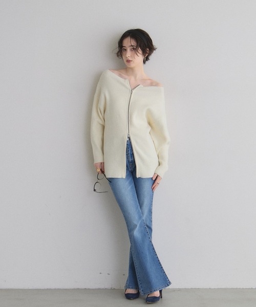 &. NOSTALGIA(アンドドットノスタルジア)の「【美シルエット】ストレッチフレアデニムパンツ(デニムパンツ・レディース・グレー/ブルー・S/M)」の12枚目の写真