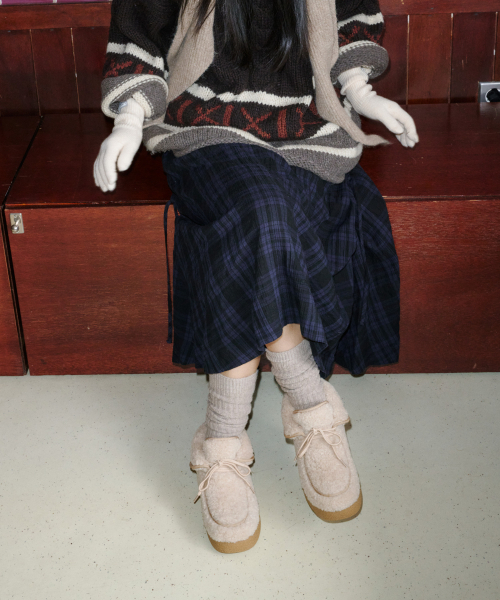KHIHO（キホ）の「シエロファーブーツベージュ（ブーツ・レディース・ベージュ・23cm/23.5cm/24cm/24.5cm/25cm）」の2枚目の写真