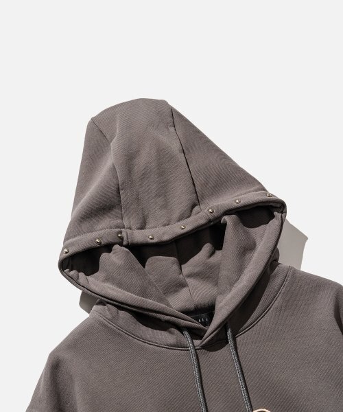 VASTIC(バスティック)の「スタッドダブルステッチフードパーカー_チャコール(パーカー・メンズ・その他・LARGE/MEDIUM)」の4枚目の写真