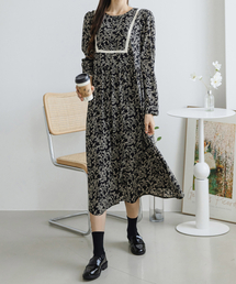 HERRINGBONE（ヘリンボーン）の「Long-sleeved vintage chiffon flower loose-fit long dress / HE085W（ワンピース）」