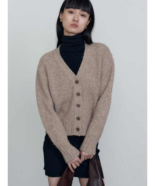 MAKE A TOAST(メイクアトースト)の「ボタンニットジャケットカーディガンベージュMBEFNT005BE(カーディガン/ボレロ・レディース・Beige・FREE)」の3枚目の写真