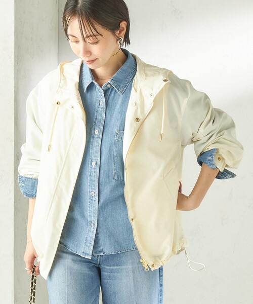 SHIPS（シップス）の「〈手洗い可能  / 撥水加工〉キルティング ベスト 付き マウンテン パーカー（マウンテンパーカー・レディース・オフホワイト/ブラック/ベージュ系・38/36）」の2枚目の写真