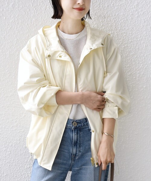 SHIPS（シップス）の「〈手洗い可能  / 撥水加工〉キルティング ベスト 付き マウンテン パーカー（マウンテンパーカー・レディース・オフホワイト/ブラック/ベージュ系・38/36）」の19枚目の写真