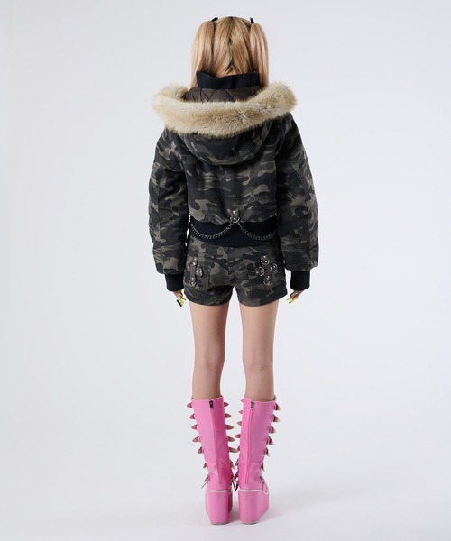 dollslutz(ドルズラッツ)の「【dollslutz】2way fake fur padded blouson / 【ドルズラッツ】2wayフェイクファー中綿ブルゾン(セットアップ・レディース・カモフラージュ/リアルツリーカモ・FREE)」の11枚目の写真