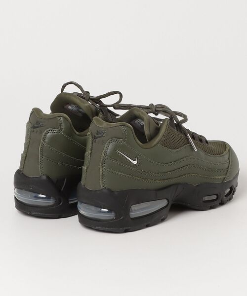 NIKE(ナイキ)の「NIKE W AIR MAX 95 BIG BUBBLE / ナイキ ウィメンズ エア マックス 95 ビッグ バブル 【SP】(スニーカー・レディース・カーキ・26.0cm/26.5cm/27.0cm/27.5cm/28.0cm/28.5cm/29.0cm/25.5cm/25.0cm/24.5cm/24.0cm/23.5cm/23.0cm)」の2枚目の写真