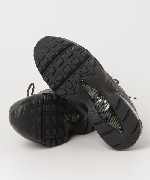 NIKE(ナイキ)の「NIKE W AIR MAX 95 BIG BUBBLE / ナイキ ウィメンズ エア マックス 95 ビッグ バブル 【SP】(スニーカー・レディース・カーキ・26.0cm/26.5cm/27.0cm/27.5cm/28.0cm/28.5cm/29.0cm/25.5cm/25.0cm/24.5cm/24.0cm/23.5cm/23.0cm)」の3枚目の写真