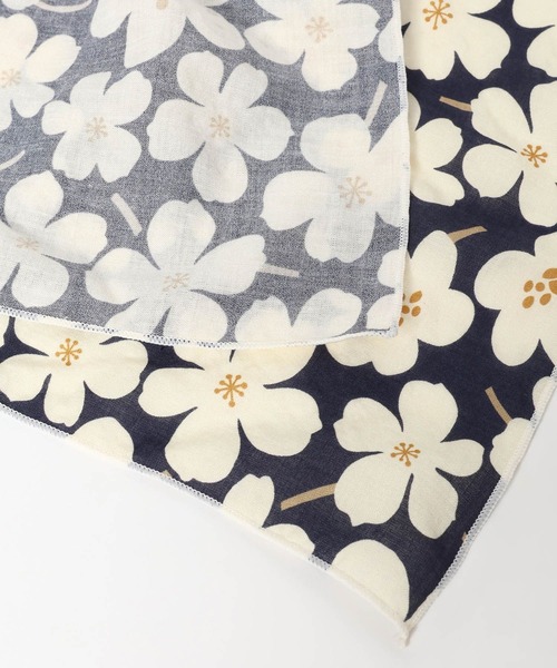 mysty woman（ミスティウーマン）の「コットンマルチスカーフ 622549（バンダナ/スカーフ・レディース・イエロー系その他/ホワイト系その他・FREE）」の7枚目の写真