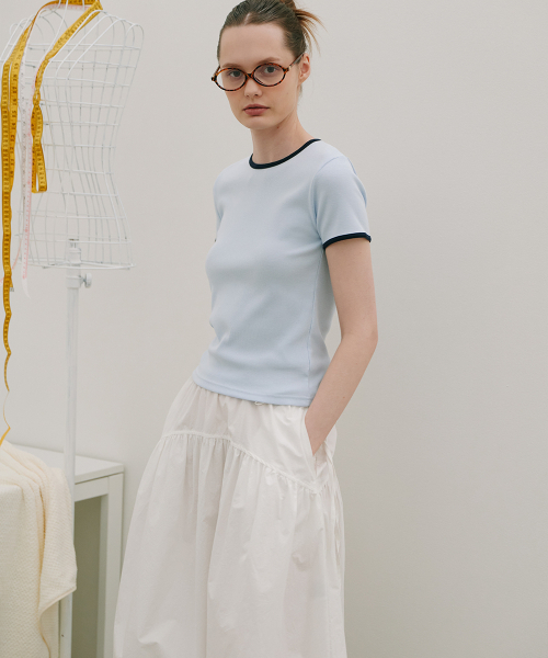 320SHOWROOM(320ショールーム)の「Shirring volume Stopper Skirt White(スカート・レディース・その他・ONE SIZE)」の4枚目の写真