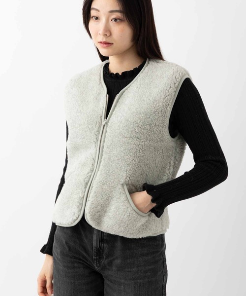 ABBEY MARKET(アビーマーケット)の「COLD BREAKER SHORT LENGTH VEST POS コールドブレイカー ショート丈ベスト(ベスト・レディース・チャコールグレー/ブラウン/シルバーグレー/ライトベージュ/ブラック・SMALL)」の4枚目の写真