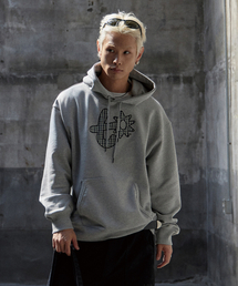 TONY LAWRENCE（トニーローレンス）の「アプリケ刺繍フードパーカー メランジグレー（パーカー）」