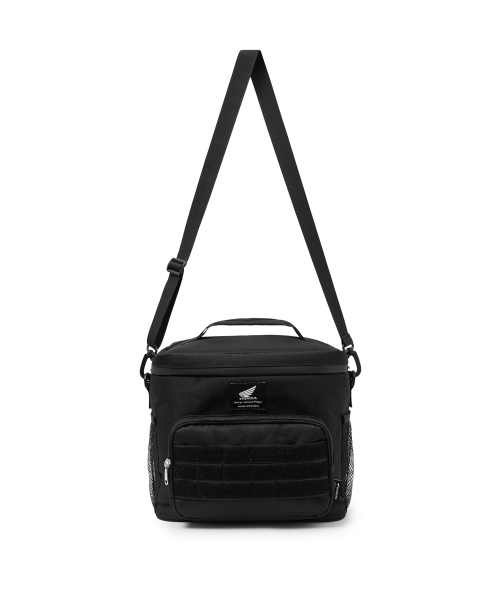 Label Logo Soft Cooler Bag Black（メッセンジャーバッグ）｜HONDA