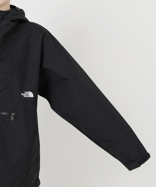 THE NORTH FACE(ザノースフェイス)の「THE NORTH FACE/ザ ノース フェイス Anorak NP22630(マウンテンパーカー・レディース・ブラック・MEDIUM)」の22枚目の写真