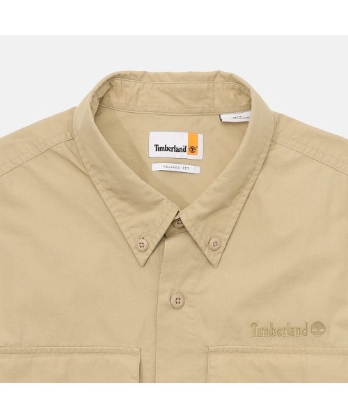 Timberland(ティンバーランド)の「ユーティリティ オーバーシャツ メンズ(シャツ/ブラウス・メンズ・ベージュ・LARGE/XX-LARGE/X-LARGE/SMALL/MEDIUM)」の3枚目の写真
