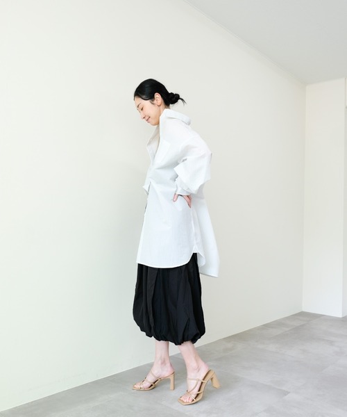 DOLLUPOOPS（ドールアップウップス）の「Oversized shirt(オーバーサイズシャツ)（シャツ/ブラウス・レディース・ストライプ/ブラック/オフホワイト/ブルー・FREE）」の17枚目の写真