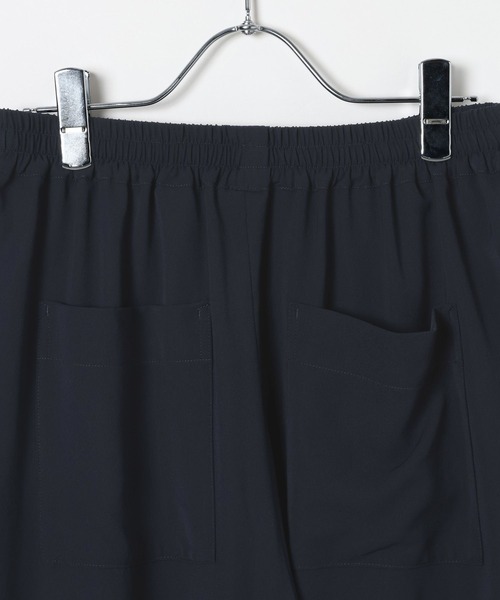 LEPSIM（レプシィム）の「マルチメリットワイドパンツ　630143（その他パンツ・レディース・ブラック/ネイビー/カーキブラウン/カーキ/ライトベージュ/チャコールグレー・FREE）」の15枚目の写真