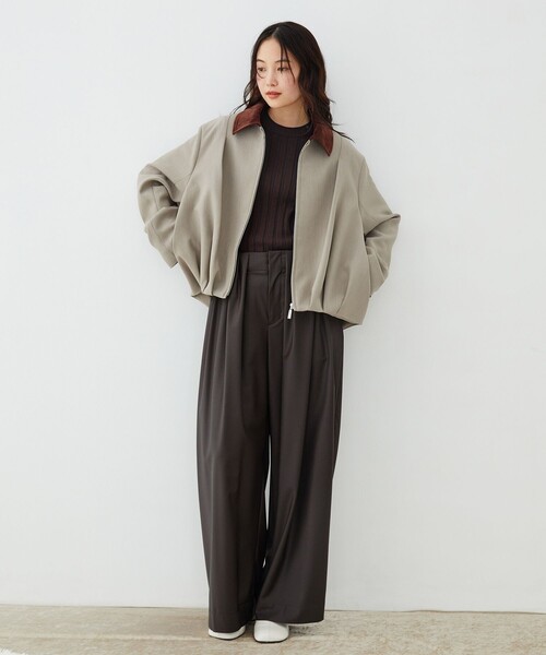 UNITED TOKYO(ユナイテッドトウキョウ)の「【グレー残りわずか!】バックベルトタックブルゾン|軽アウター/春服(ブルゾン・レディース・ベージュ/ブラック/グレー・1/2)」の18枚目の写真