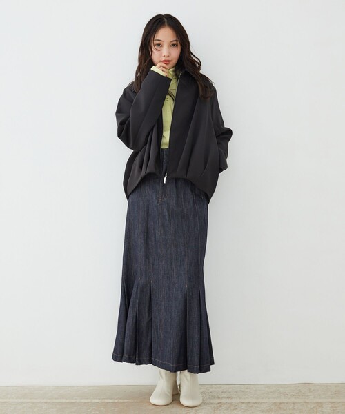 UNITED TOKYO(ユナイテッドトウキョウ)の「【グレー残りわずか!】バックベルトタックブルゾン|軽アウター/春服(ブルゾン・レディース・ベージュ/ブラック/グレー・1/2)」の9枚目の写真