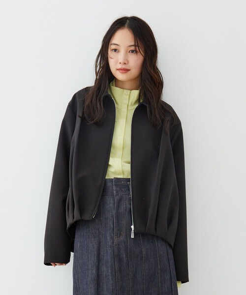 UNITED TOKYO(ユナイテッドトウキョウ)の「【グレー残りわずか!】バックベルトタックブルゾン|軽アウター/春服(ブルゾン・レディース・ベージュ/ブラック/グレー・1/2)」の10枚目の写真