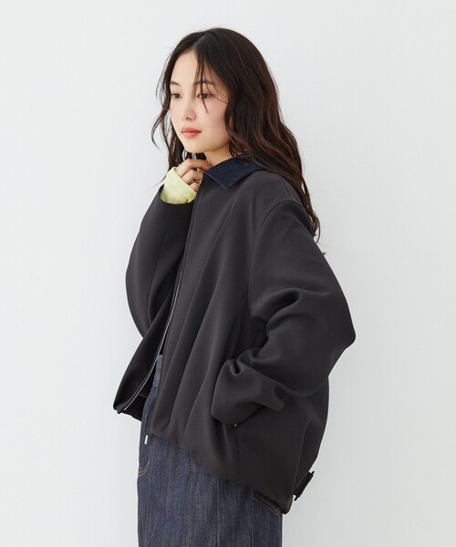 UNITED TOKYO(ユナイテッドトウキョウ)の「【グレー残りわずか!】バックベルトタックブルゾン|軽アウター/春服(ブルゾン・レディース・ベージュ/ブラック/グレー・1/2)」の11枚目の写真