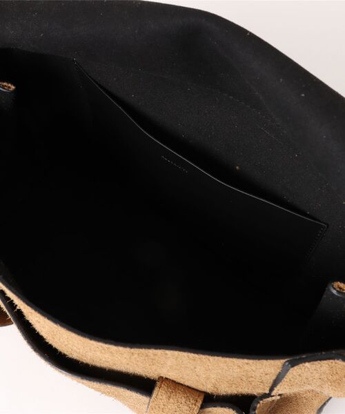 ALLSAINTS(オールセインツ)の「URSA SUEDE SATCHEL BAG | URSA スエード サッチェル バッグ(ショルダーバッグ・レディース・ブラウン系その他・ONE SIZE)」の10枚目の写真